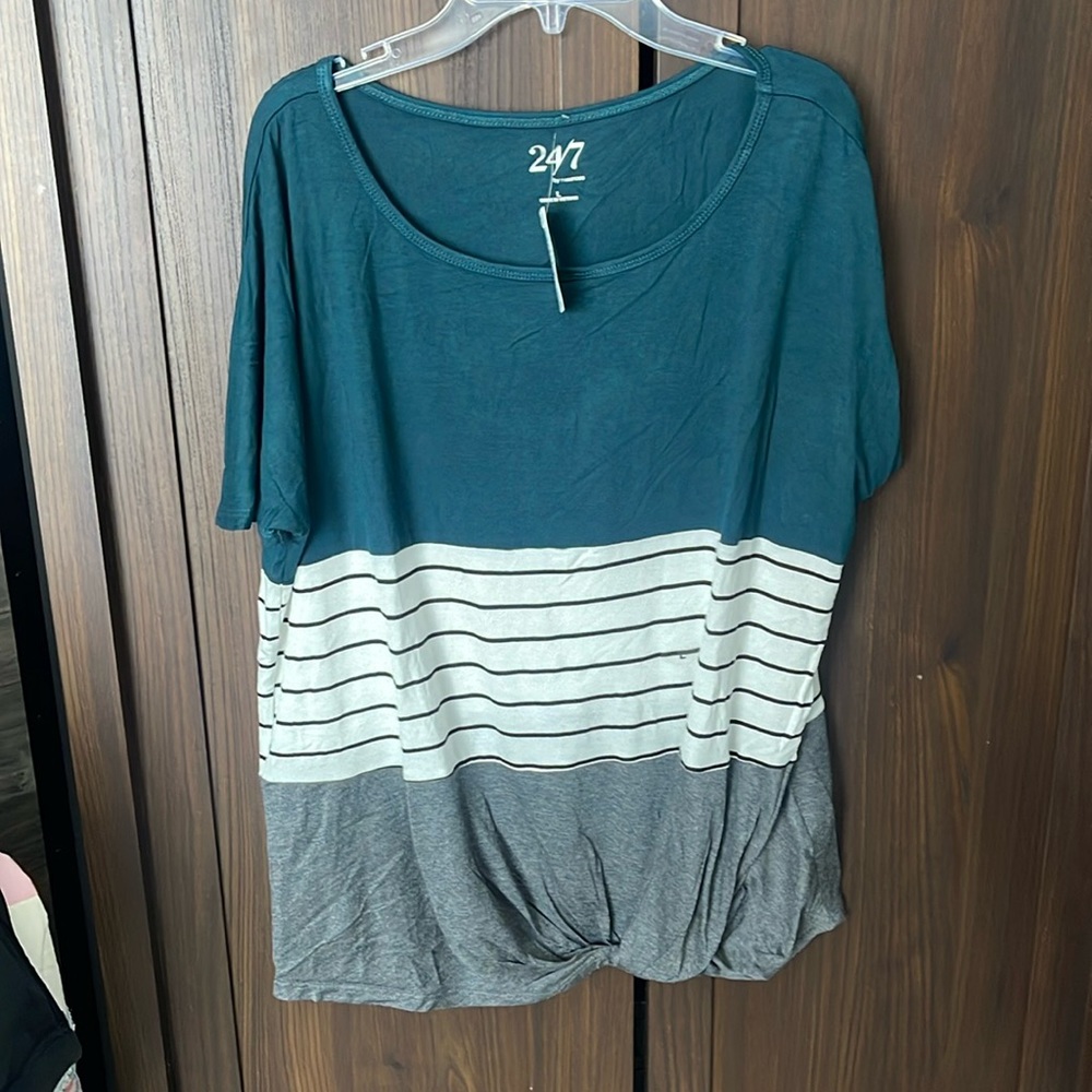 Maurice’s 24/7 top